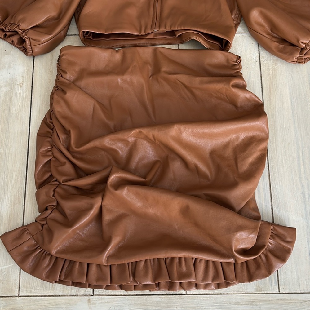 MAJORELLE Revolve Faux Leather Camel Brown Skirt & Crop Top Set Small - Picture 6 of 12